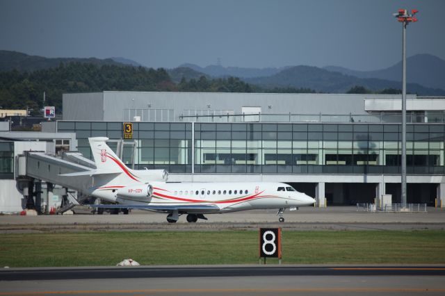 AMERICAN AIRCRAFT Falcon XP (VP-CDY) - Photo was taken at Hakodate airport in Japan.10 Oct.2013.Dassault Falcon 7X 