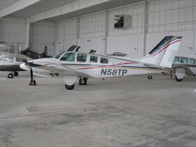 Beechcraft Baron (58) (N58TP)