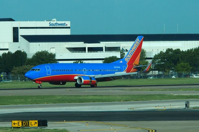 Boeing 737-700 (N376SW)