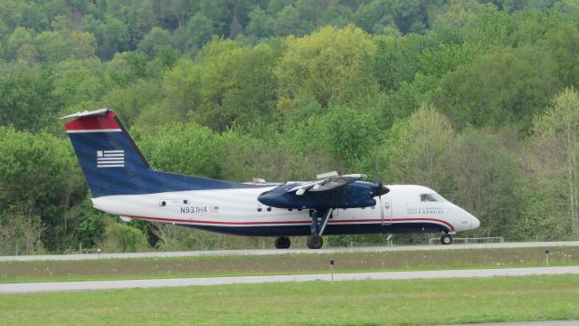 de Havilland Dash 8-100 (N931HA)