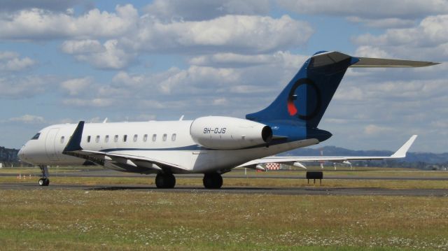 Bombardier Global Express (9H-OJS) - Taxiing out for departure.