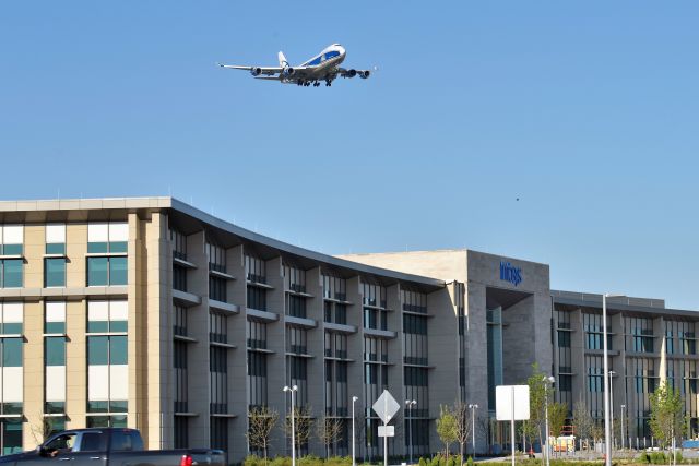 Boeing 747-400 (VQ-BWW) - RU407 AMS-ORD diverted to IND on 05-01-21. Here she is shown on final over IND's new Infosys headquarters building.
