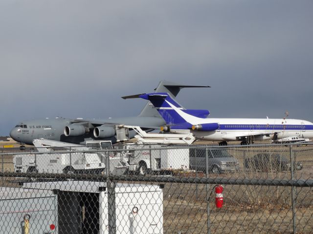 Boeing 727-100 (N17773)