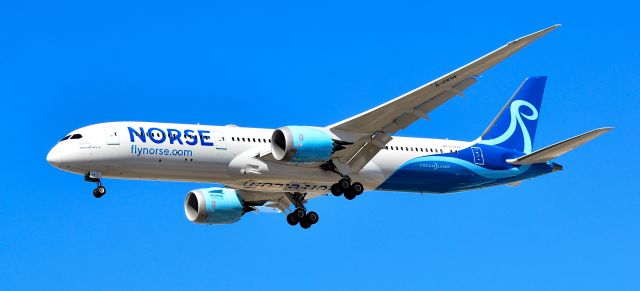 Boeing 787-9 Dreamliner (G-CKOF) - G-CKOF Norse Atlantic Airways Boeing 787-9 Dreamliner s/n 38786 "Redwood" - Las Vegas Harry Reid International Airport KLASbr /Photo: Tomás Del Corobr /March 25, 2025