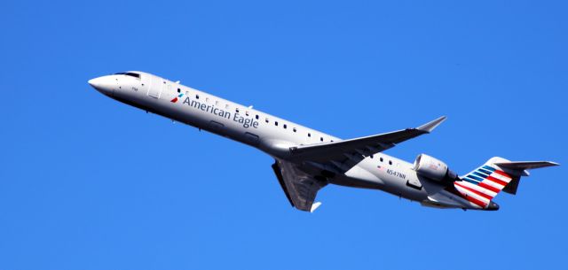 Canadair Regional Jet CRJ-900 (N547NN) - Shortly after departure is this 2014 American Airlines Eagle Canadair Regional Jet 900LR in the Autumn of 2023.