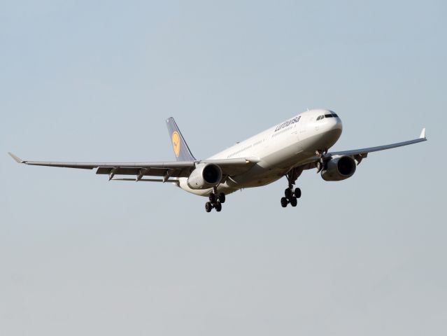 Airbus A330-300 (D-AIKD) - An Airbus A330 named "Siegen" of the German flag carrier LUFTHANSA. Raw photo courtesy of my friend LEARJETMIAMI - thank you and gracias!