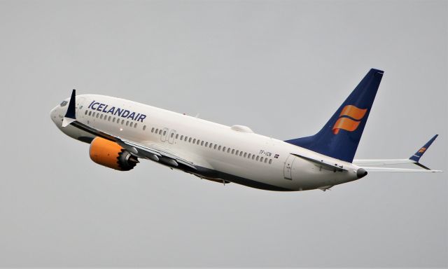 Boeing 737 MAX 8 (TF-ICN) - icelandair b737max 8 tf-icn dep shannon for winter storage in lleida spain 11/10/19.