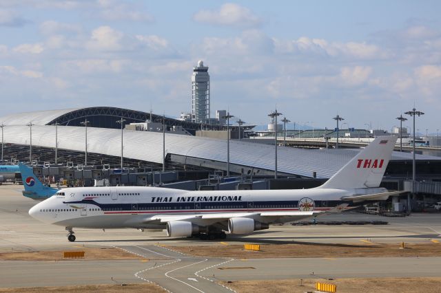 Boeing 747-400 (HS-TGP)