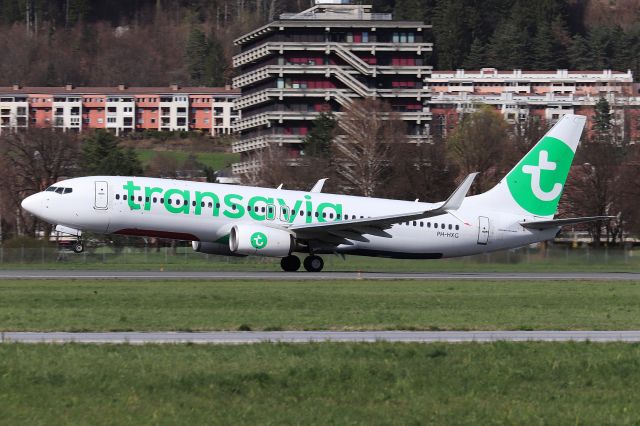 Boeing 737-800 (PH-HXG)