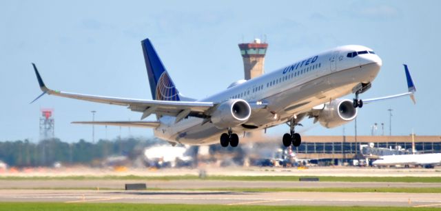 Boeing 737-900 (N62849)