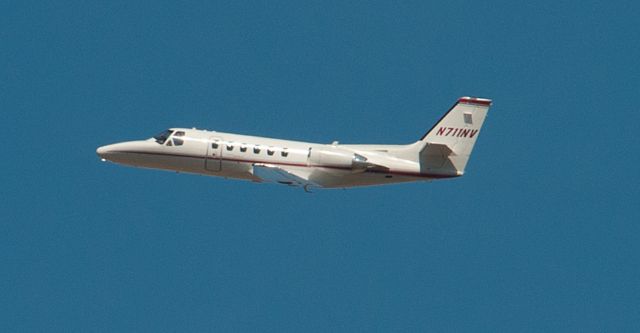 Cessna Citation II (N711NV) - Departing 27 at Carson City