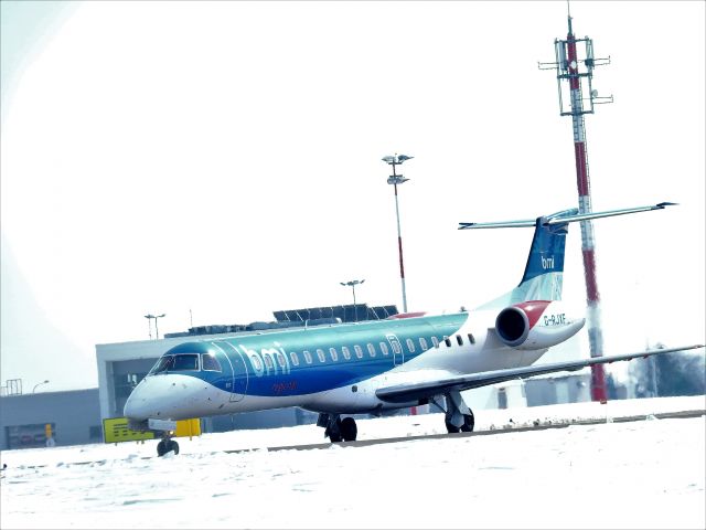 Embraer ERJ-145 (G-RJXF) - Spotting EPLB