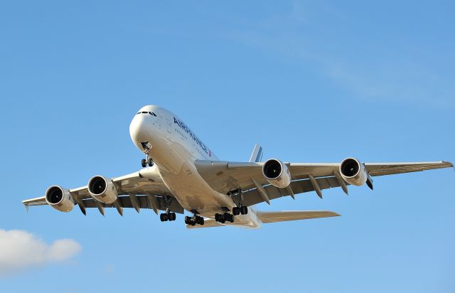 Airbus A380-800 (F-HPJB) - A beautiful landing - Thanks to Bruce L.