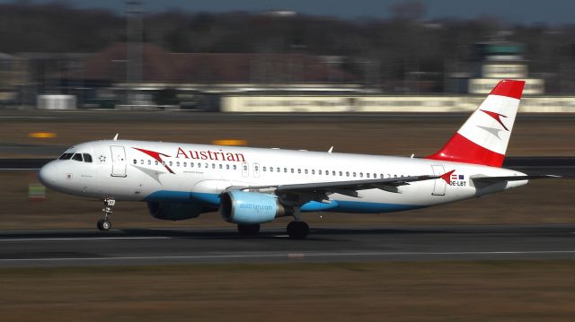 Airbus A320 (OE-LBT)