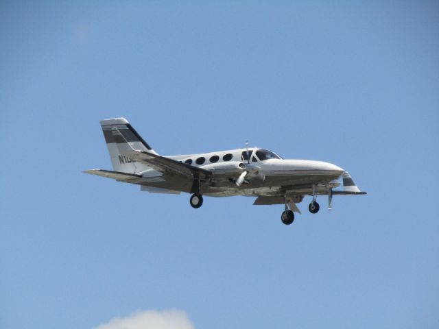 Cessna Chancellor (N108LV) - Landing RWY 20R