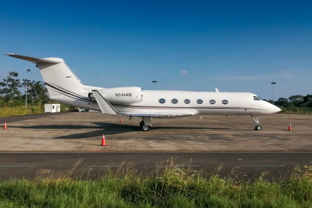 Gulfstream Aerospace Gulfstream IV (N144AB)