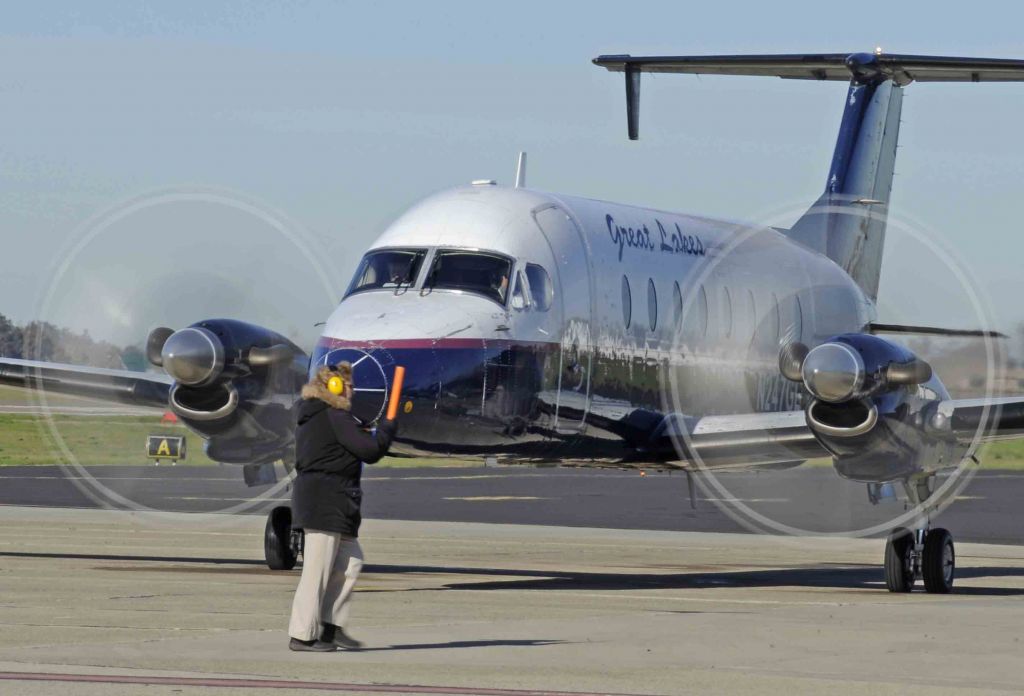 Beechcraft 1900 (N247GL)