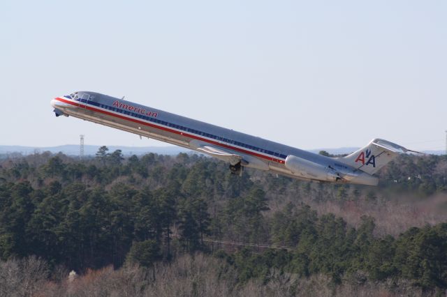 McDonnell Douglas MD-83 (N966TW) - N966TW climbing out runway 23R