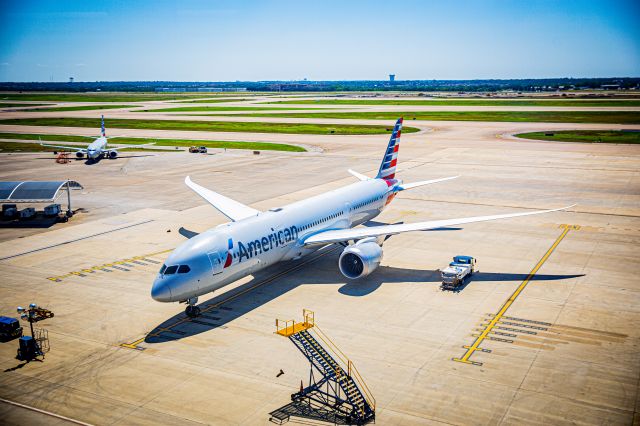 Boeing 787-9 Dreamliner —