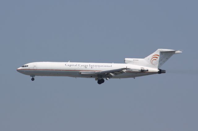 BOEING 727-200 (N755DH)
