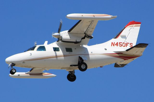 Mitsubishi MU-2 (N450FS)