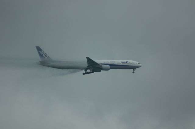 BOEING 777-300 (JA756A) - 19 July 2015:HND-CTS