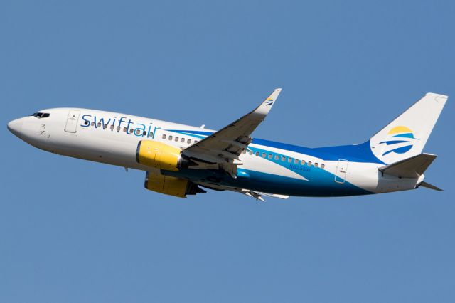 BOEING 737-300 (N625SW)