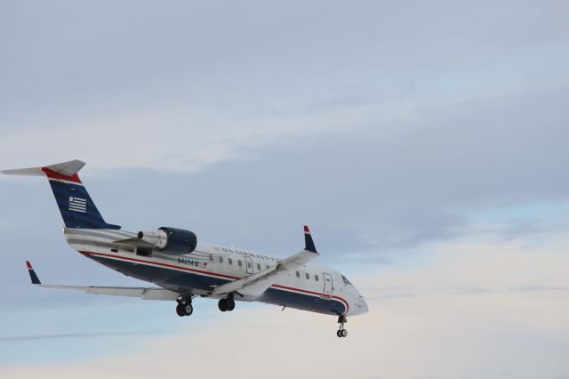 Canadair Regional Jet CRJ-200 (N469AW)