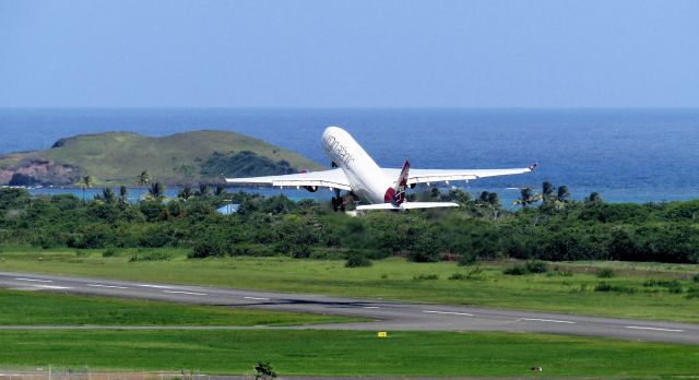 Airbus A330-300 (G-VRAY)