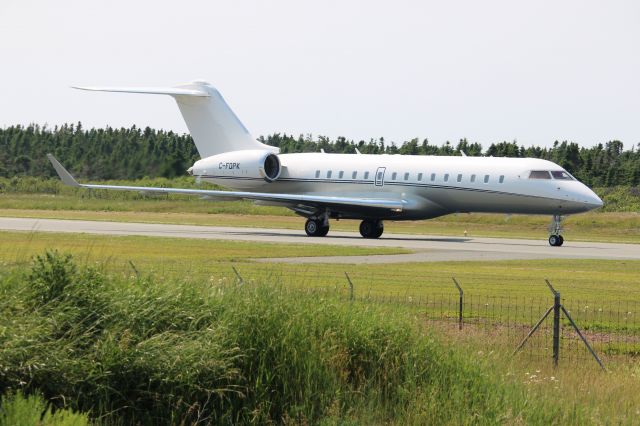 Bombardier Global Express (C-FOPK) - Privée.
