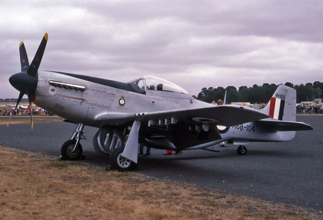 VH-BOB — - COMMONWEALTH CA-18 MUSTANG 21 (P-51D) - REG : VH-BOB / A68-104 (CN 1429) - BALLARAT AIRPORT VIC. AUSTRALIA - YBLT 17/2/1985