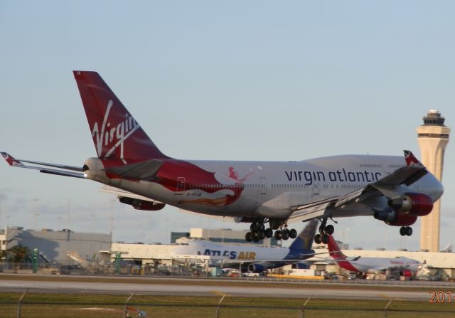 Boeing 747-400 (G-VFAB)