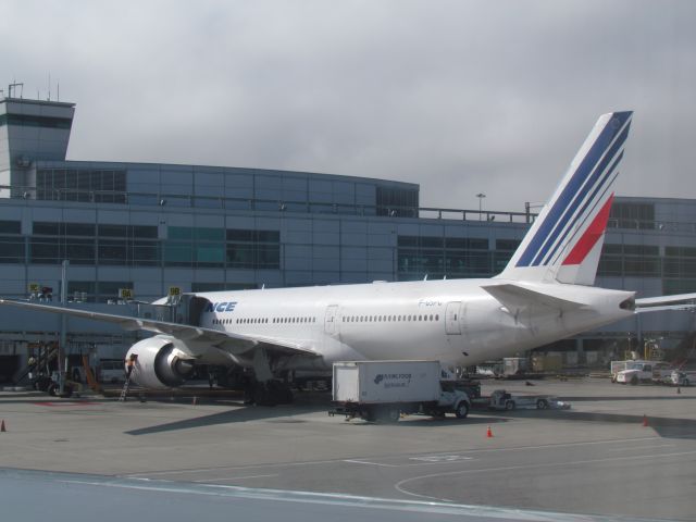 Boeing 777-200 (F-GSPQ) - Taken from a British Airways 747 (BAW284). Taken on 7/9/12