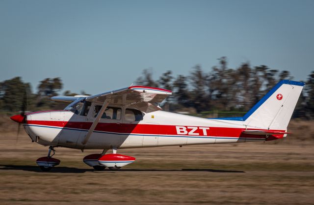Cessna Skyhawk (ZK-BZT)