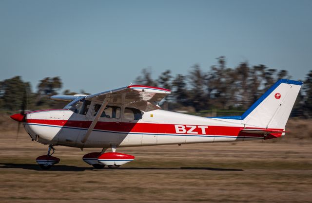 Cessna Skyhawk (ZK-BZT)