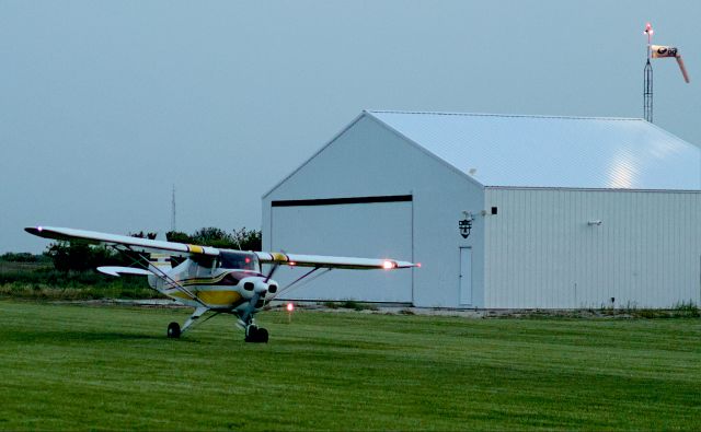 Piper PA-22 Tri-Pacer (N7003B)