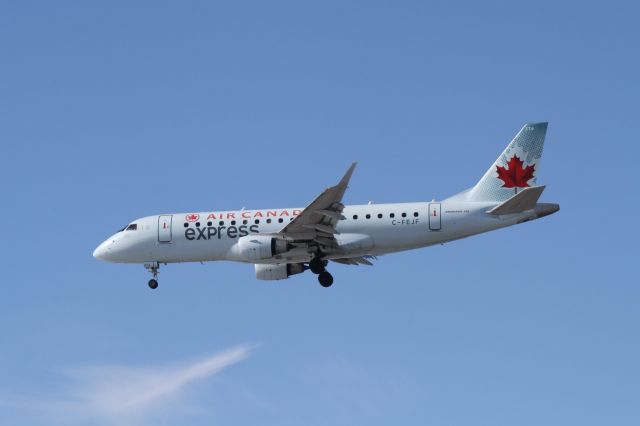 Embraer 170/175 (C-FEJF) - Arriving on a cold Sunday afternoon at Montréal-Trudeau