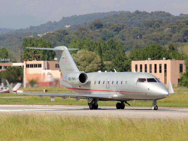 Canadair Challenger (OE-INY)