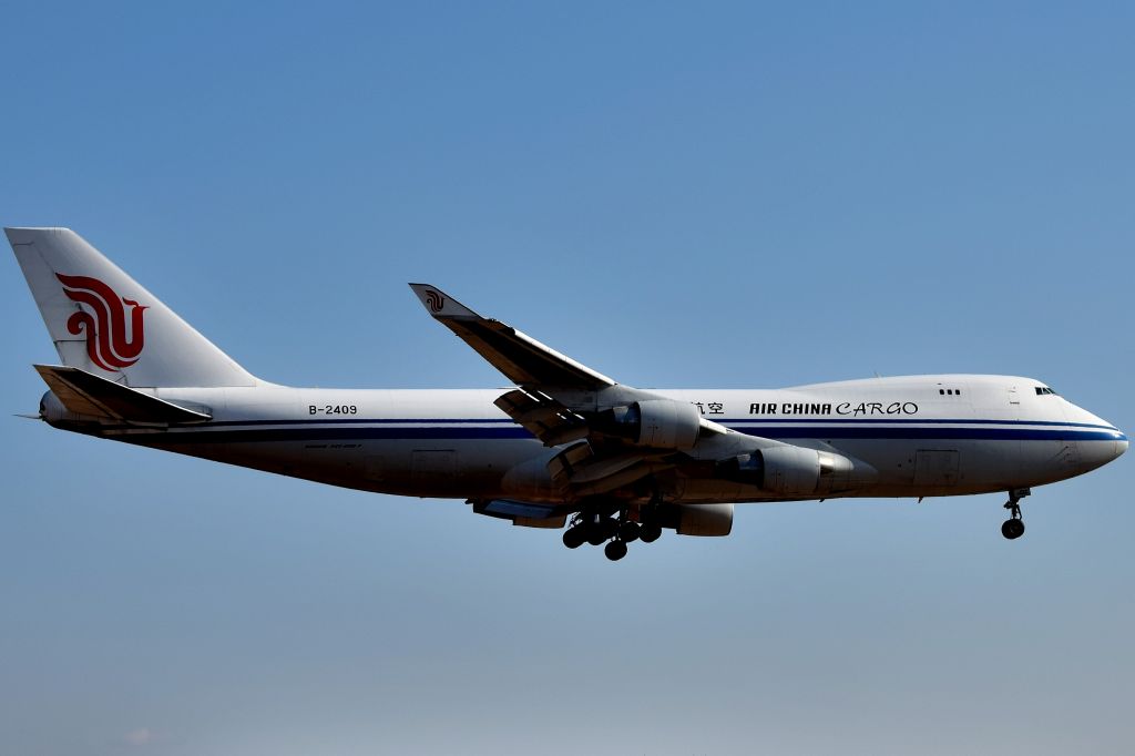 Boeing 747-400 (B-2409)