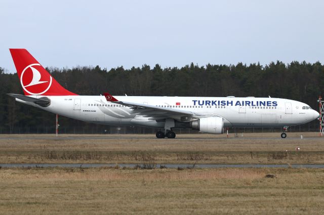 Airbus A330-200 (TC-JIM)