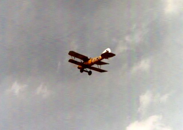 — — - Old Rhinebeck Aerodrome