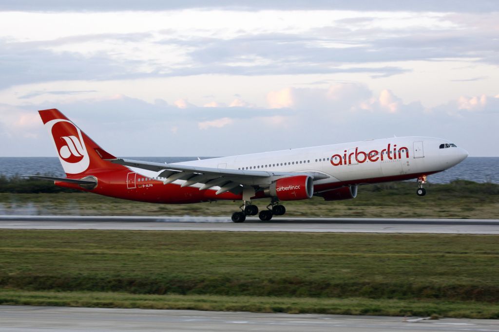 Airbus A330-200 (D-ALPA) - Ah, finally a daytime shot!!!!!!