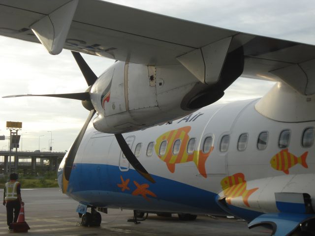 ATR ATR-72 (HS-PGM)