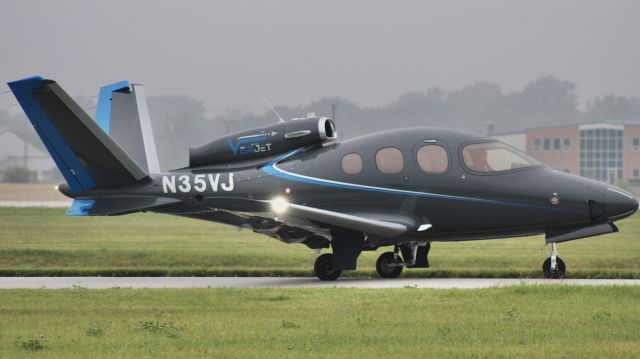 Cirrus Vision SF50 (N35VJ) - WSP35 taxiing out of the FBO at KVPZ. br /br /N35VJ is a 2022 Curris SF50 G2+ Vision Jet operated by Verijet. br /br /7/2/23