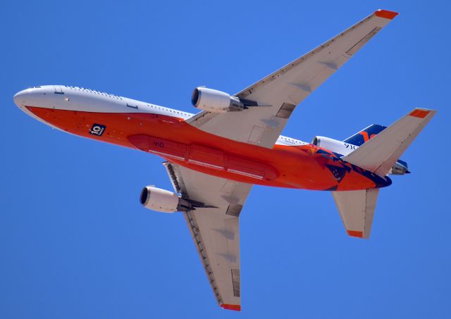 McDonnell Douglas DC-10 (N612AX) - TNKR910 shortly after departure from KIWA en route to the "Mescal Fire" in Arizona, 2021.