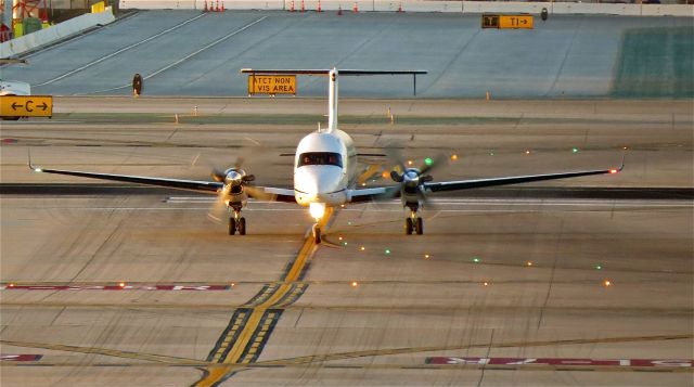 Beechcraft 1900 (N27NG) - 10/28/14