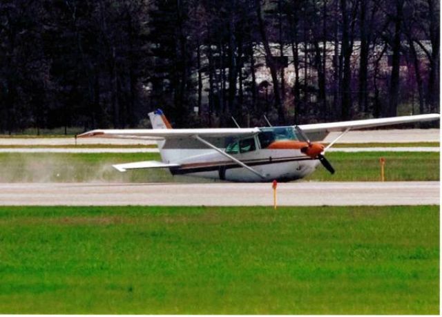 Cessna Cutlass RG (N4604V)