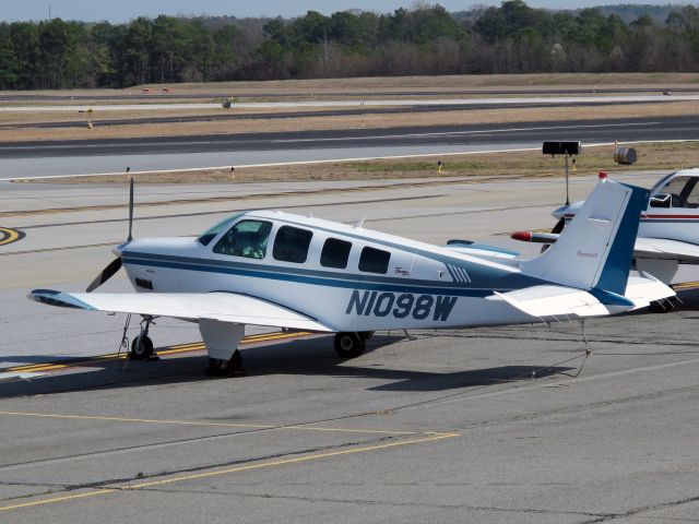 Beechcraft Bonanza (36) (N1098W) - A very nice personal travel aircraft.