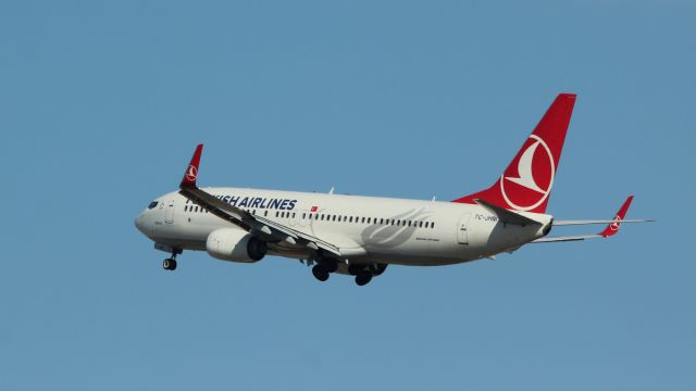 Boeing 737-800 (TC-JHM)