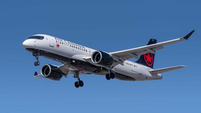 Airbus A220-300 (C-GVDP) - Just before landing on a sunny afternoon.